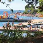8 Zadar